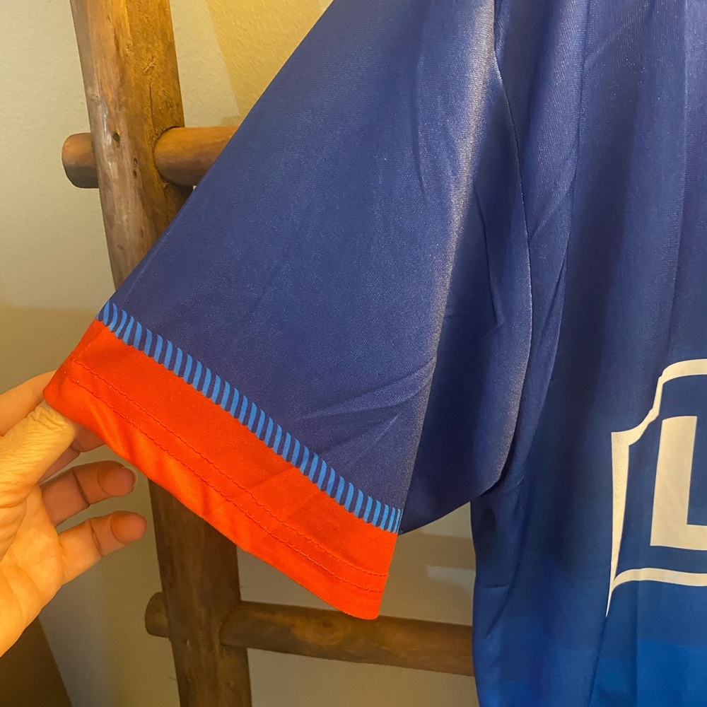 MESSI XL Blue and Red Soccer Jersey NEW without tag - Picture 3 of 5